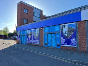Banners promoting Market Drayton have been installed at the former B&M store on Frogmore Road. 