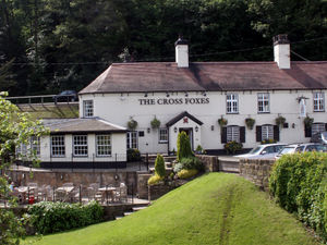 Supporting image for story: Popular riverside pub on the Shropshire/Wales border is being taken back by its owners Marstons