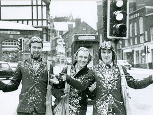 Supporting image for story: Gallery: Incredible archive photos show Shropshire people dealing with cold winters of the past