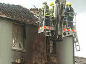 Supporting image for story: Five trapped in blaze drama