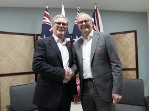 Supporting image for story: Australia and UK announce new climate and energy deal