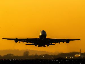Supporting image for story: Back-to-front boarding ‘associated with greater risk of Covid-19 on planes’