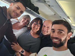 Supporting image for story: Bruno Fernandes praised for helping unwell plane passenger