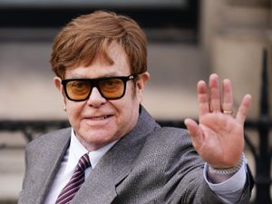 Supporting image for story: Who are the seven people suing the Daily Mail’s publisher?