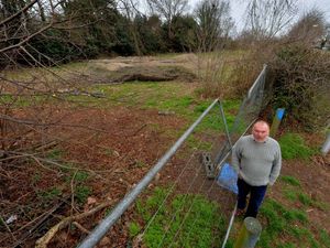 Supporting image for story: Calls for fences to come down at Shrewsbury park land after housing plan quashed for good