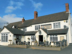 Supporting image for story: The Masons Arms, Kemberton, Shifnal