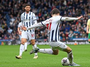 Supporting image for story: Analysis: Home straight and West Brom look to be play-off bound