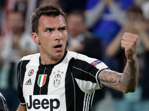 Supporting image for story: Transfer Rumours - August 7