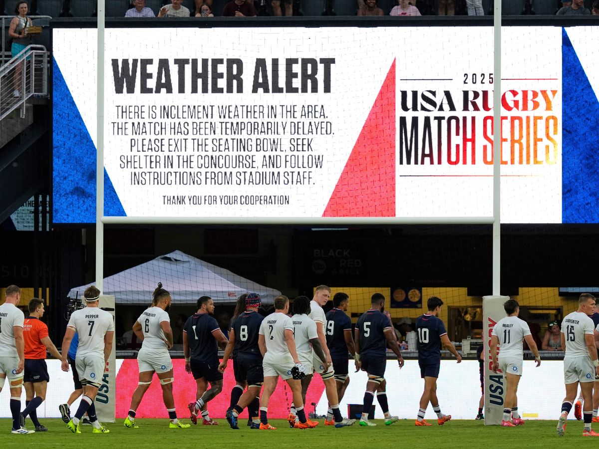 England&rsquo;s clash with USA halted due to lightning fears