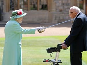 Supporting image for story: Queen sends private message of condolence to Captain Sir Tom’s family