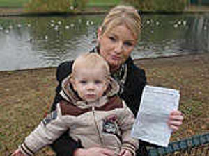 Supporting image for story: Mother wins support in duck fine battle