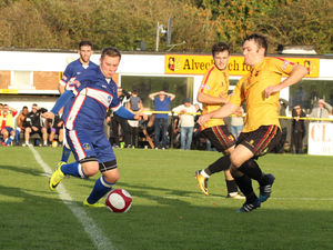 Supporting image for story: Alvechurch 2 Chasetown 1 - Report and pictures