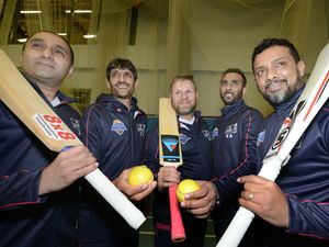 Supporting image for story: Fab five to tackle world’s best at Indoor Masters World Cup