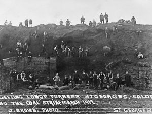 Supporting image for story: Fascinating old postcards give unique snapshot into Shropshire in the 1910s and '20s