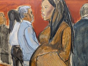 Supporting image for story: Cassie returns to witness stand in Sean Combs trial amid concern about pregnancy