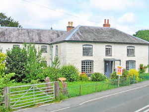 Supporting image for story: Listed Georgian residence has been tastefully updated