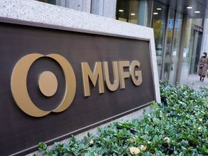 Supporting image for story: Japan’s largest bank apologises after theft of millions from safe deposit boxes