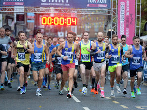 Supporting image for story: Tears and cheers as Oswestry 10k run makes welcome return to the streets