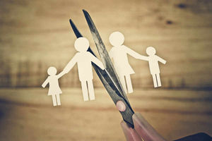 Supporting image for story: How to cope with a break up: Don't make divorce a drama for children