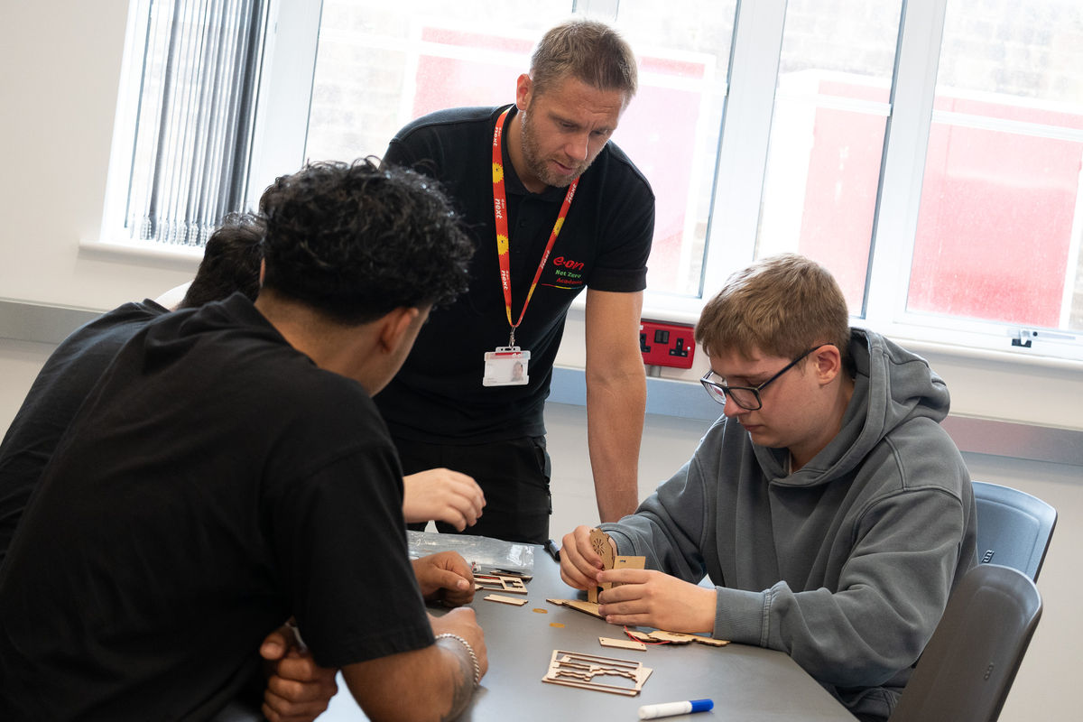 Future-Ready Skills: Wolverhampton College Students Dive into Renewable Energy at E.ON's Net Zero Academy