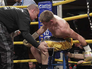 Supporting image for story: Dean Harrison retires from boxing