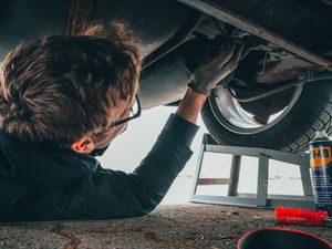 Supporting image for story: Mandatory MOT tests to recommence on August 1: Here’s what to check beforehand