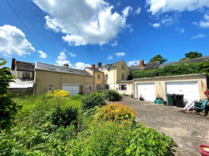 Oak House, Old Market Square, Bishops Castle