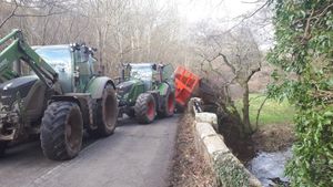 Twitter picture by @SouthShropCops of the incident