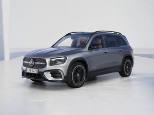 Supporting image for story: Mercedes reveals updated GLA and GLB