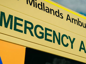 Supporting image for story: Shropshire: Crews called out to car crash emergencies 