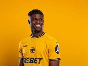 Supporting image for story: Wolves secure first January signing in key defensive area