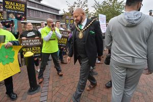 Mayor Councillor Mushtaq Hussain has been deselected