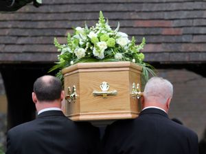 Supporting image for story: Latest wave of Covid-19 deaths peaked in mid-January, figures suggest