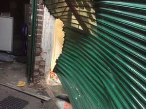 Supporting image for story: Cigarettes and booze stolen during double ram-raid in Wednesfield 