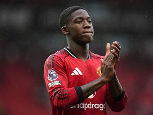 Supporting image for story: Kobbie Mainoo has to ‘fight for his job’, says Man Utd boss Ruben Amorim