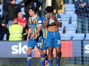 Supporting image for story: FA Cup: Shrewsbury 1 Salford City 1 - Report and pictures