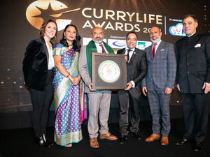 Supporting image for story: Bridgnorth curry house proves it is hot stuff by winning Best Restaurant at prestigious awards