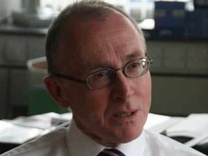 Supporting image for story: City man receives palace honour