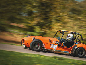 Supporting image for story: Telford ace Varley chasing more points at Loton