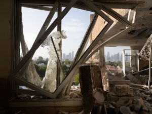 Supporting image for story: Iran remains defiant as it hits oil facilities around the Gulf