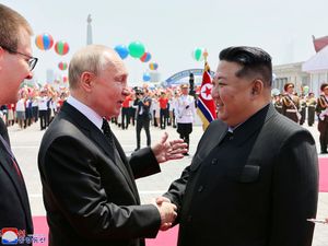 Supporting image for story: North Korea says deal with Russia means immediate military aid in event of war