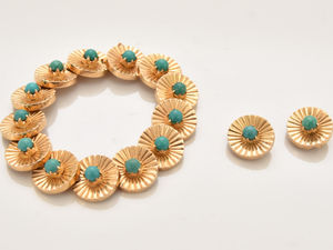 Supporting image for story: £240,000 Shrewsbury auction success as buyers invest in silver, jewellery and watches