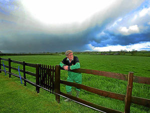 Supporting image for story: It feels like we have been robbed, says family set to lose home because of HS2