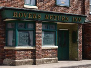 Supporting image for story: Emmerdale boss Kate Brooks to swap Woolpack for Rovers as she joins Corrie