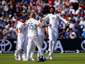 Supporting image for story: Shoaib Bashir defies injury to claim final wicket in dramatic England win