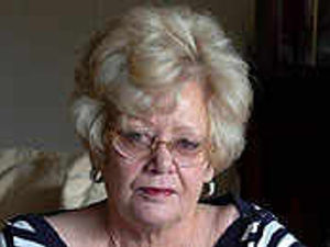 Supporting image for story: Chest pain woman's wait claim