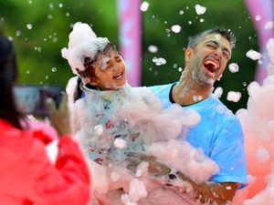 Supporting image for story: Acorns: Bubbles galore as events boost hospice funds - with VIDEO and PICTURES