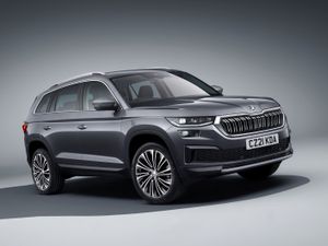 Supporting image for story: Updated Skoda Kodiaq to start from £27,650