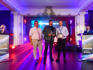 Supporting image for story: UK Theme Park Awards 2025: How Alton Towers, Drayton Manor & West Midlands Safari Park fared