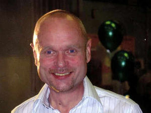 Supporting image for story: Website tributes to popular teacher